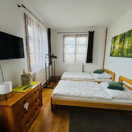 Srub Jenisov Apartament