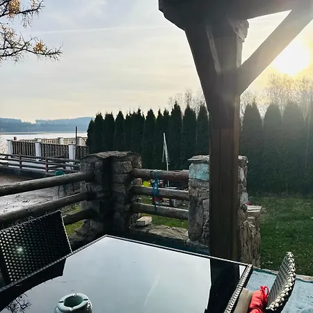 Srub Jenišov *